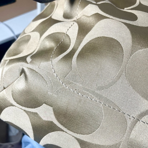 Coach Poppy Signature Sateen Glam Tote bag #18988 - Picture 4 of 16